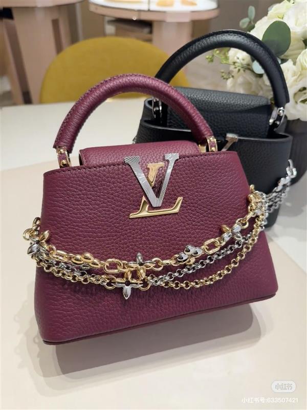 2026120185558519 270